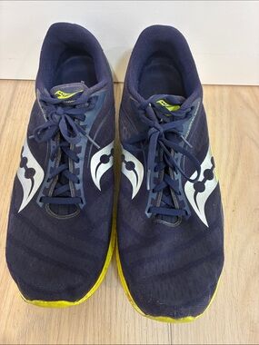 Saucony Navy Endorphin Speed